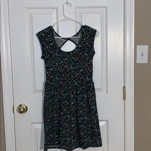 Short sleeve blue flower sun dress